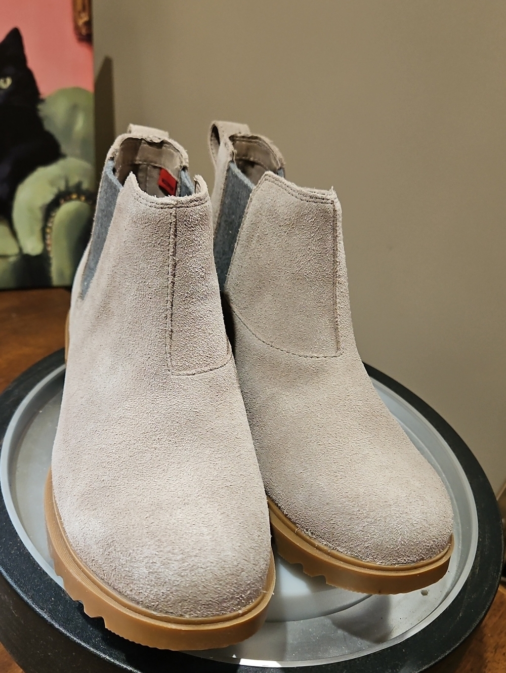 🍂🍁Sorel Taupe And Gray Ankle Boots - Picture 6 of 14